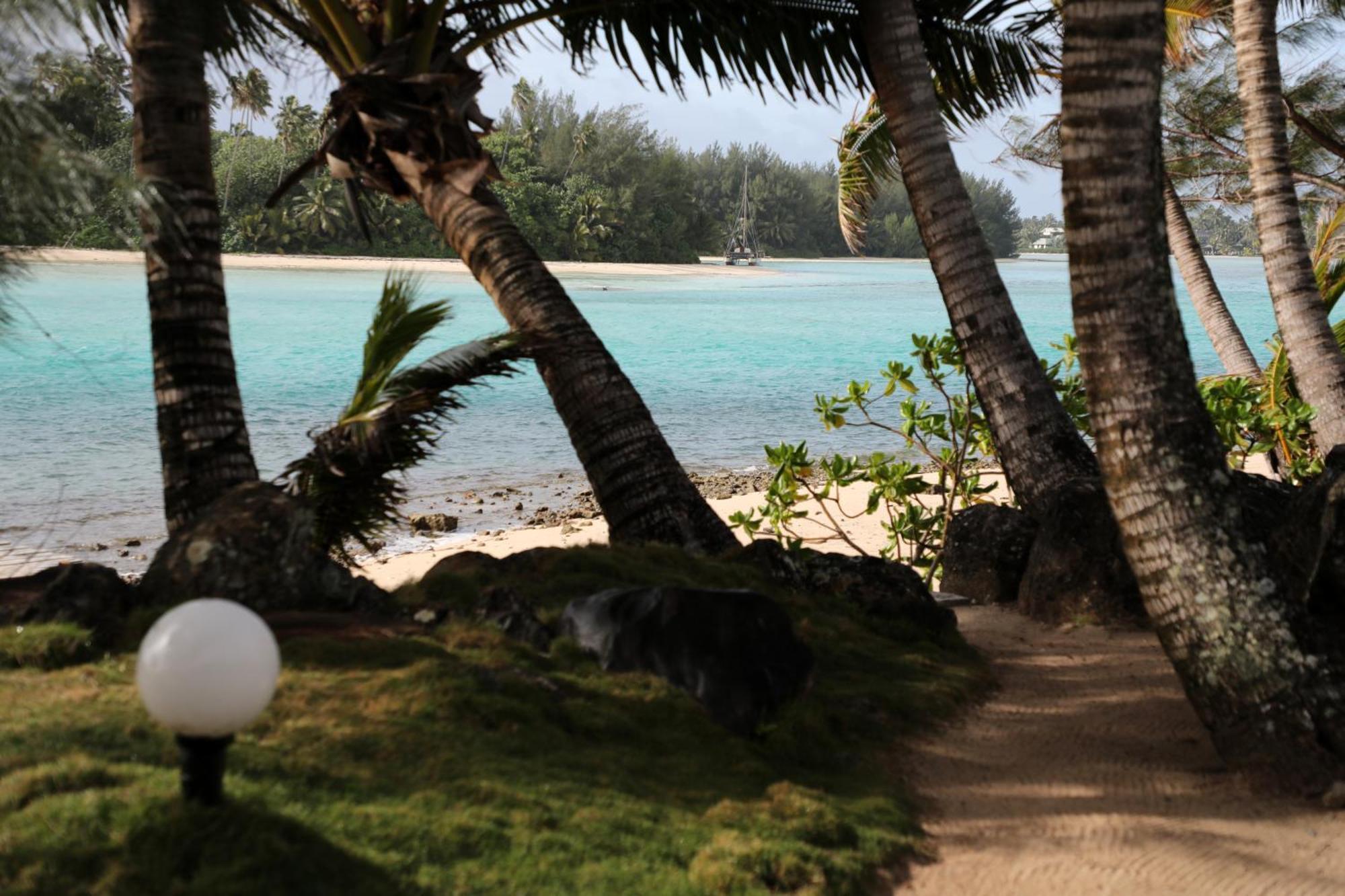 Avana Waterfront Apartments Rarotonga Buitenkant foto