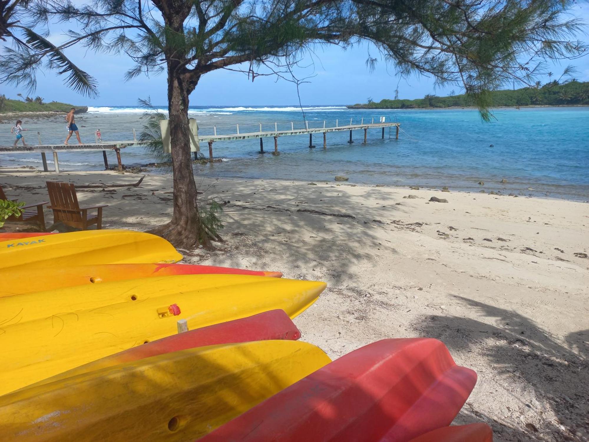 Avana Waterfront Apartments Rarotonga Buitenkant foto