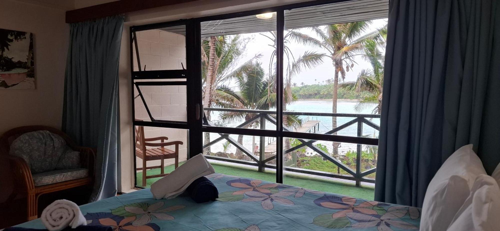 Avana Waterfront Apartments Rarotonga Buitenkant foto