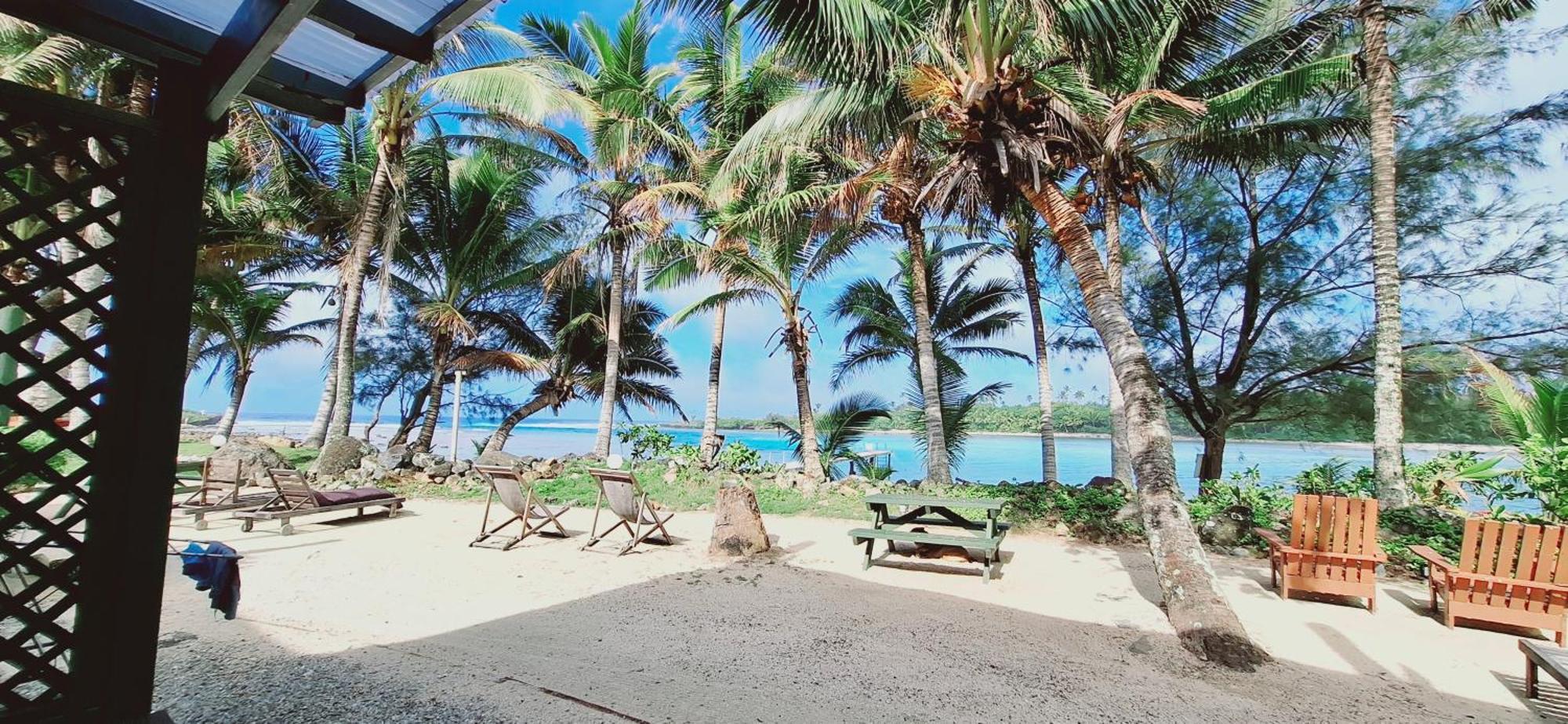 Avana Waterfront Apartments Rarotonga Buitenkant foto