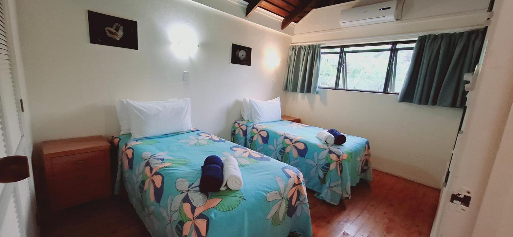 Avana Waterfront Apartments Rarotonga Buitenkant foto