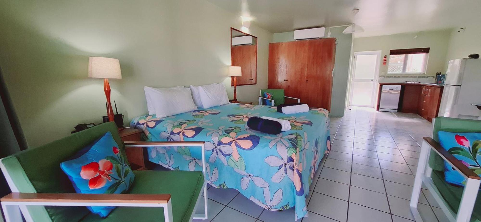 Avana Waterfront Apartments Rarotonga Buitenkant foto