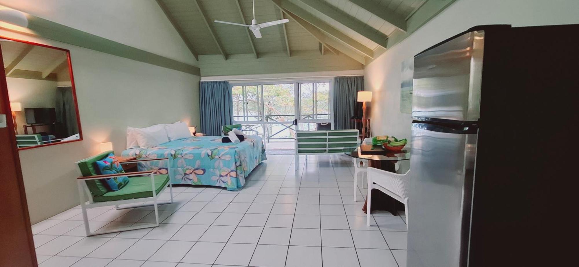 Avana Waterfront Apartments Rarotonga Buitenkant foto